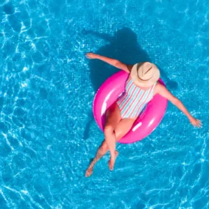 Piscinas, accesorios, limpiadores, tratamientos del agua, ... en Altiplano Comercial del Instalador